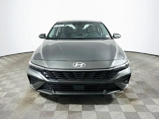 New 2026 Hyundai ELANTRA Limited