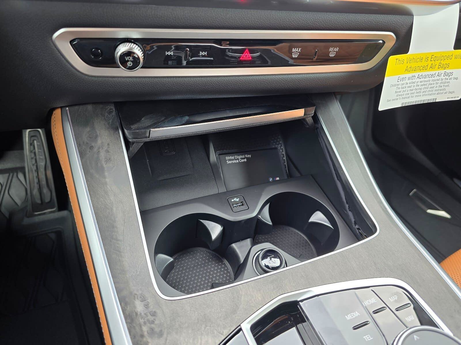 2026 BMW X5 50e - Photo 22