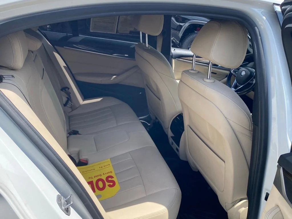 Used 2019 Blue Toyota LE image 16