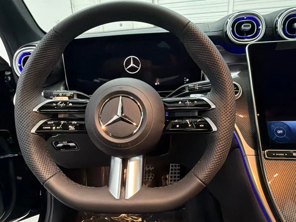 New 2026 Black Mercedes-Benz GLC 300 image 15