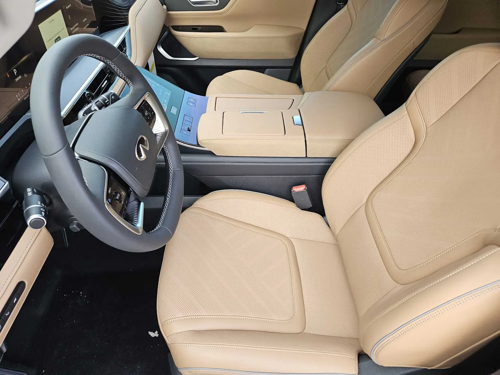 New 2027 BLACK OBSIDIAN INFINITI Luxe 2WD image 8