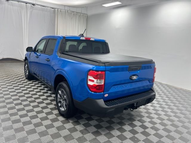 Used 2025 Blue Ford XLT image 6