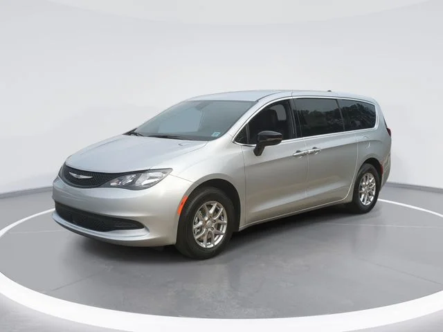 2026 Chrysler Voyager LX