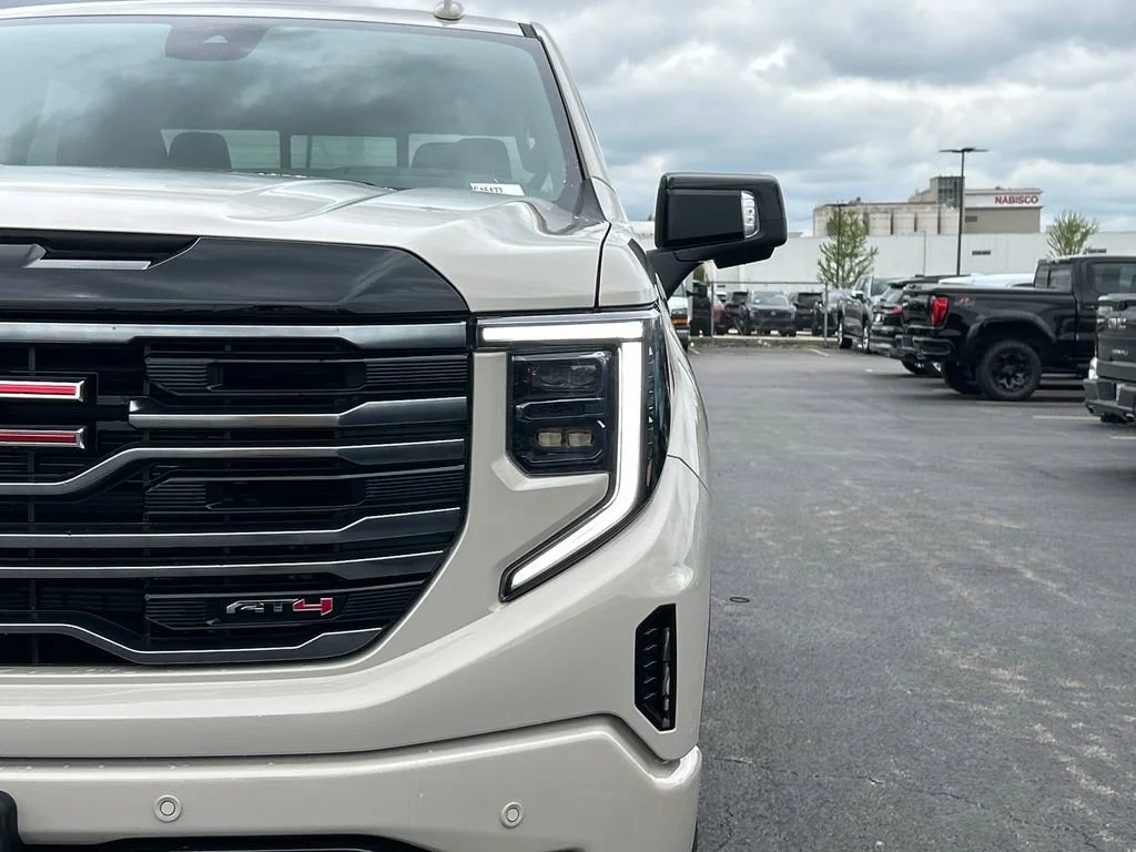2026 GMC Sierra 1500 AT4 - Photo 11