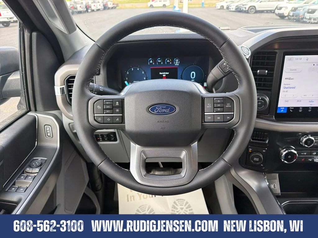 New 2026 Agate Black Metallic Ford XLT image 17