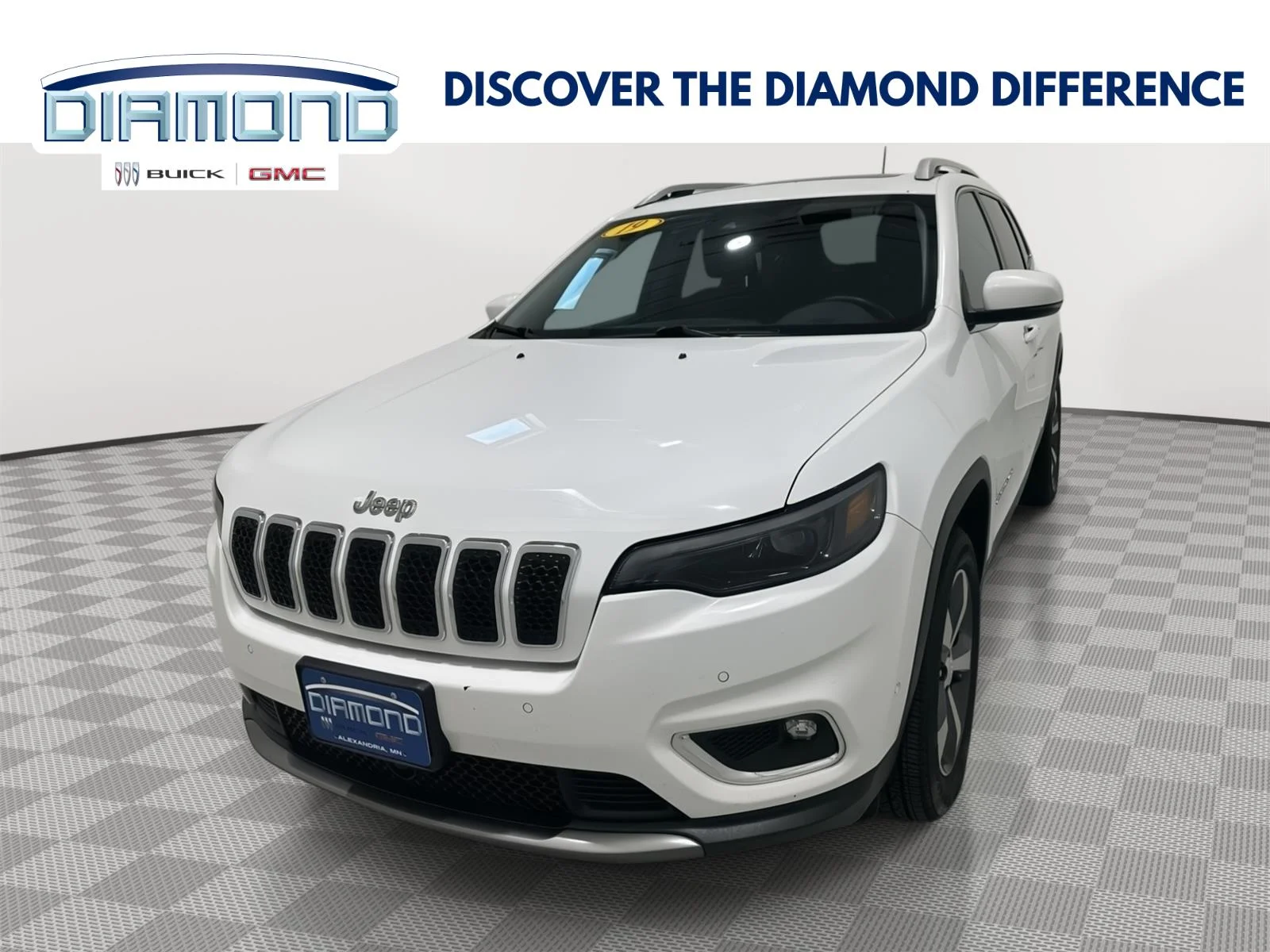 Used 2019 Bright White Clearcoat Jeep Limited image 1