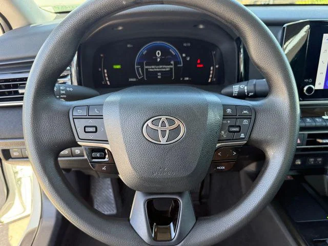 Certified Used 2025 ICE CAP Toyota LE image 13