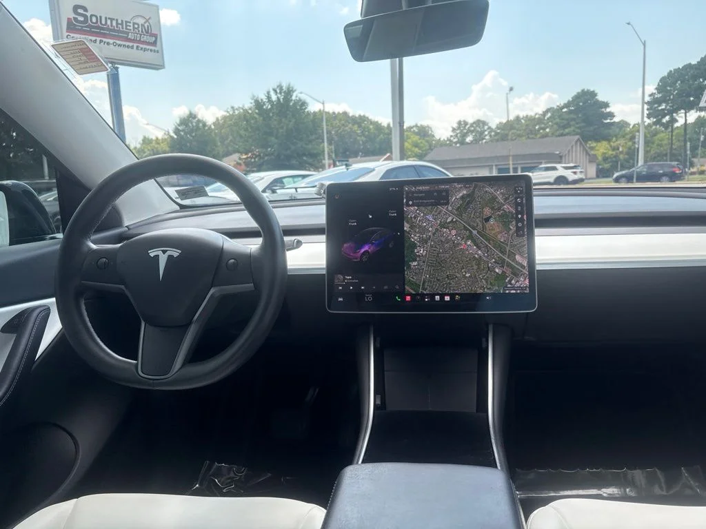 Used 2020 Black Tesla Long Range image 8