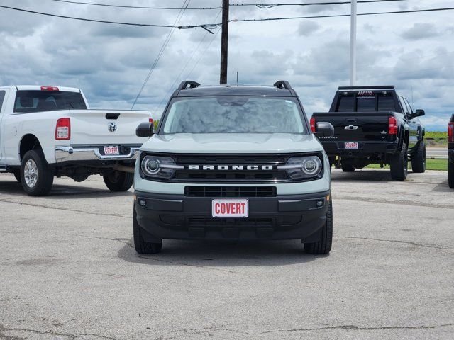 Used 2022 Green Ford Outer Banks image 2