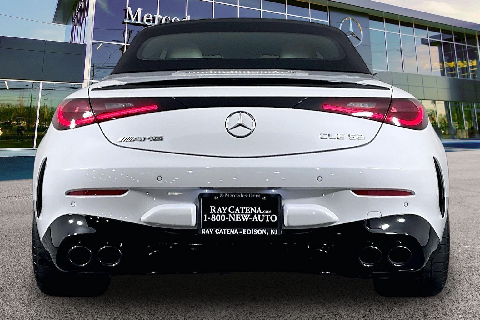 New 2027 MANUFAKTUR Moonlight White Metallic Mercedes-Benz AMG® CLE 53 4MATIC+ Cabriolet image 17