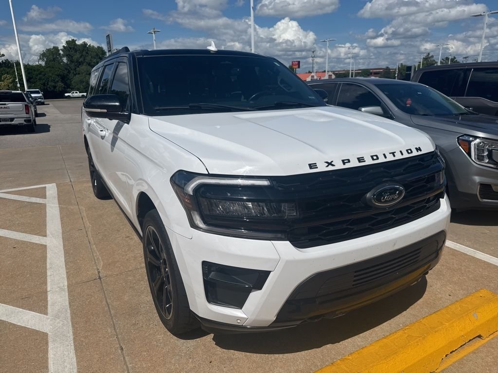 2022 Ford Expedition Limited MAX 4x4's photo