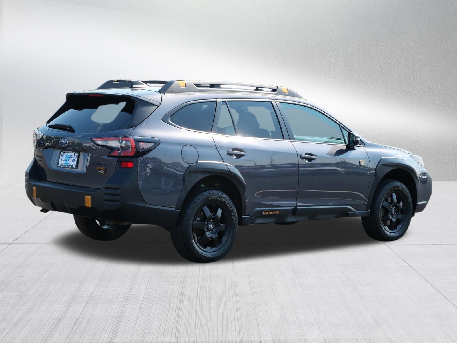 Used 2024 Magnetite Gray Metallic Subaru Wilderness image 7