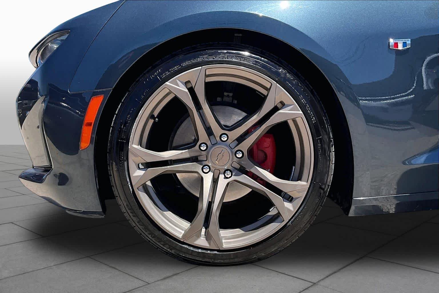 Used 2022 Black Chevrolet 1LT image 11