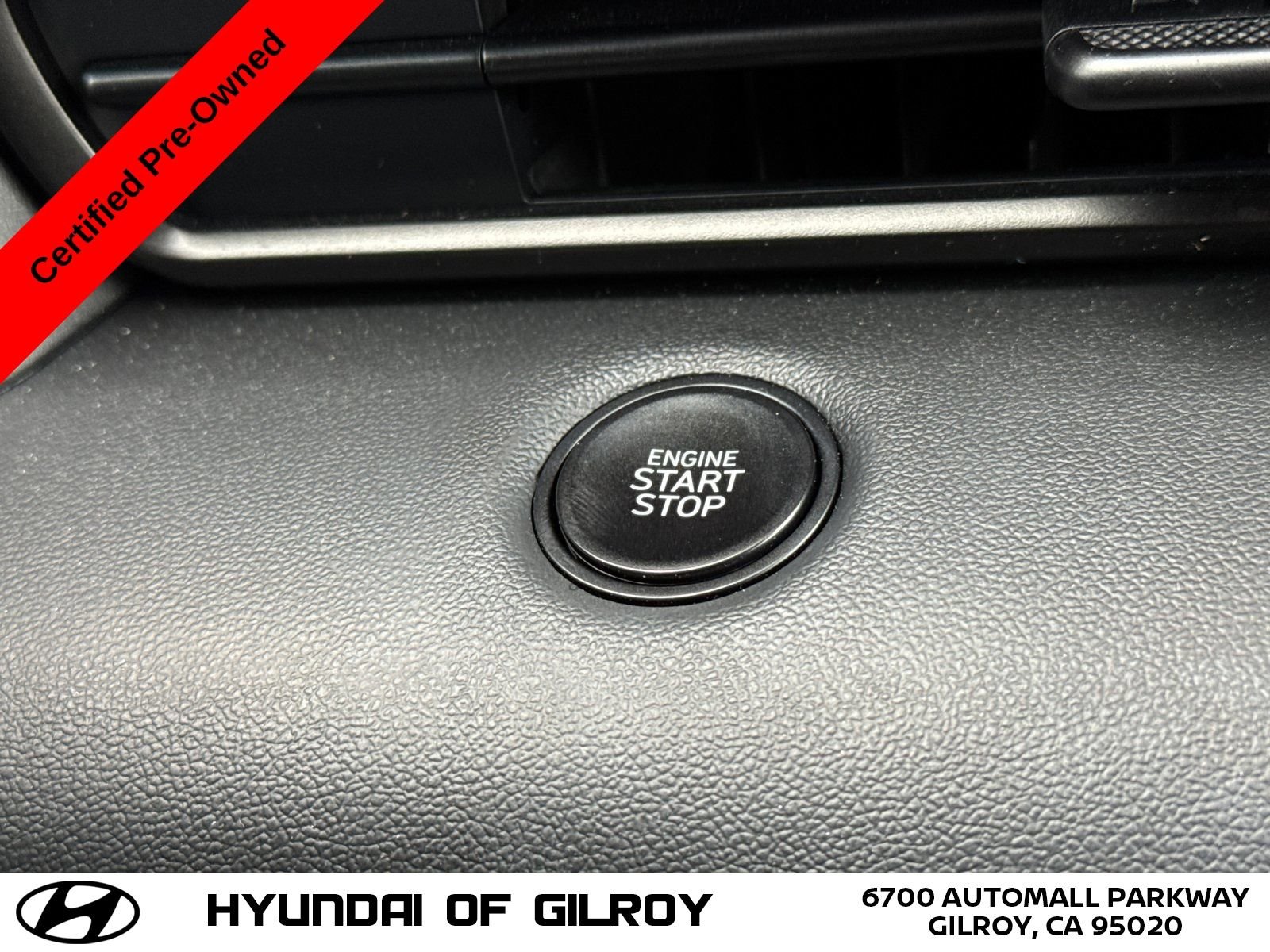 2025 Hyundai Elantra SEL - Photo 22
