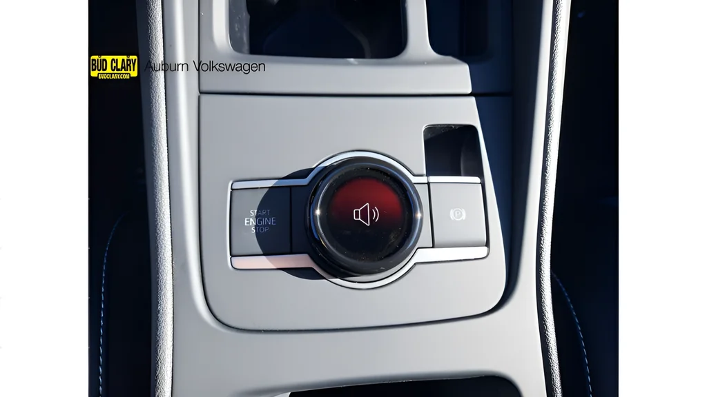 New 2026 White/off-white Volkswagen 2.0T SE R-Line Black image 21