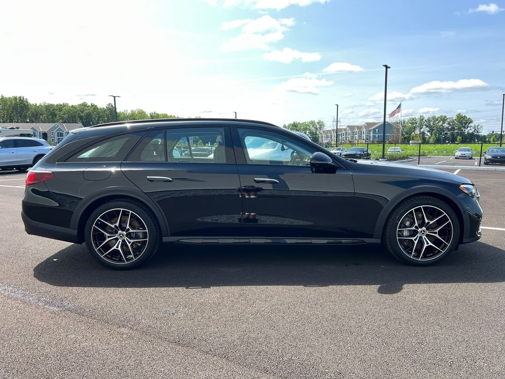 New 2026 Obsidian Black Metallic Mercedes-Benz E 450 image 8