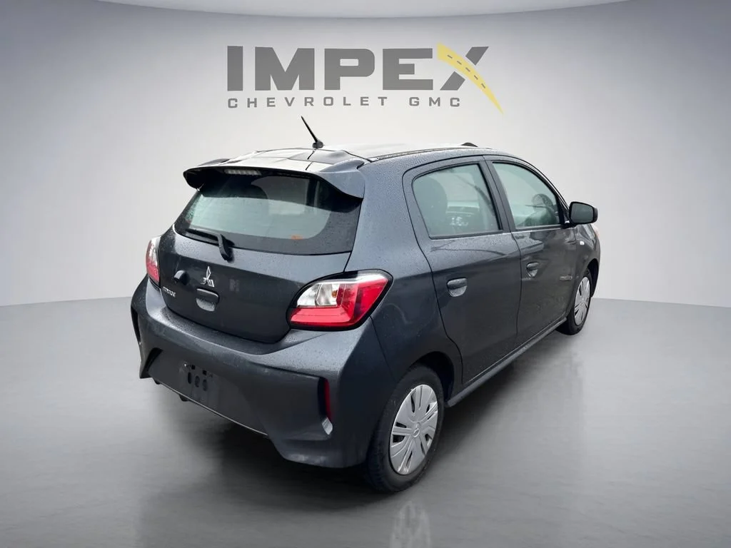 Used 2024 Silver Mitsubishi ES image 5