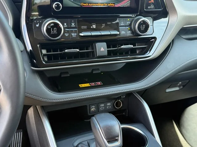 Used 2025 Gray Toyota XLE image 19