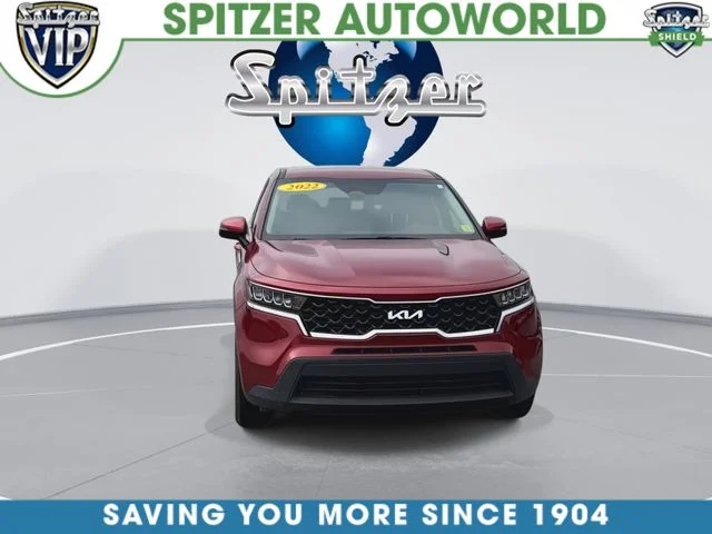 Used 2022 Red Kia LX image 3