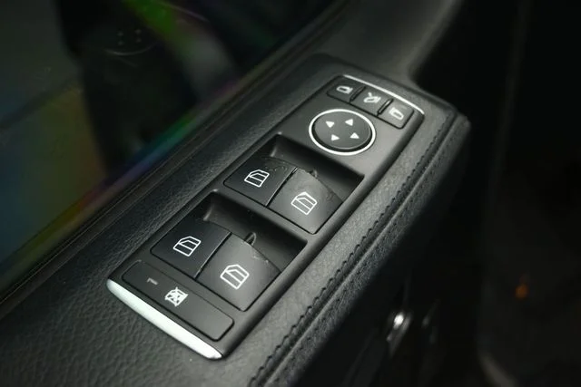 Used 2014 Black Mercedes-Benz G 550 image 49