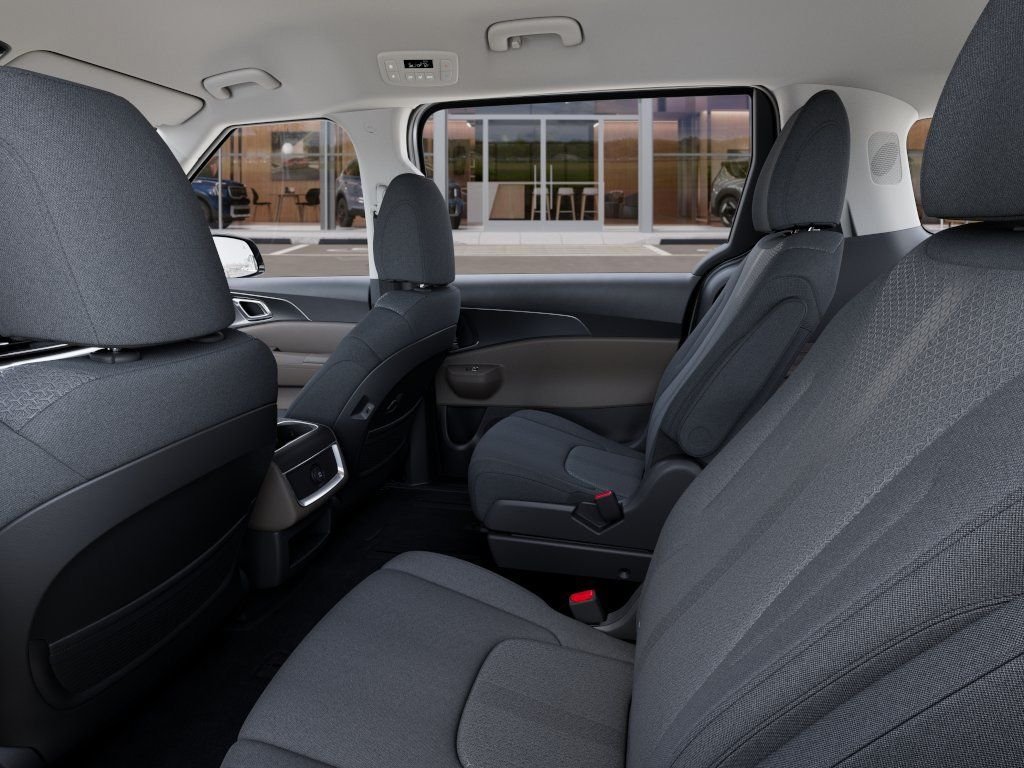 New 2027 White Kia LX image 18