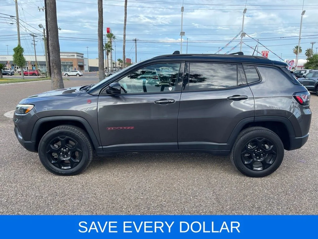 Used 2023 Gray Jeep Trailhawk image 4