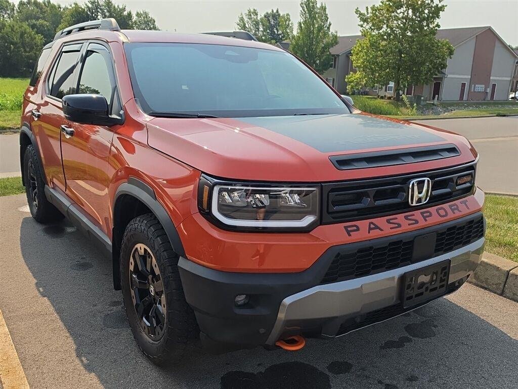 Used 2026 Orange Honda TrailSport Elite image 2