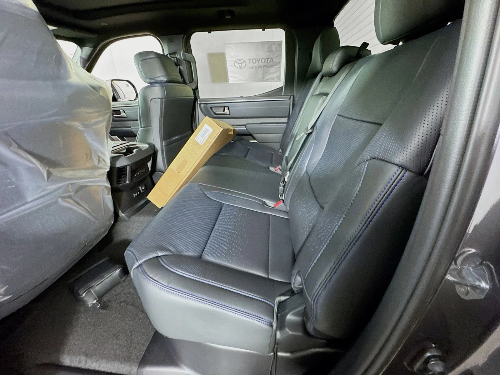 New 2026 Magnetic Gray Metallic Toyota  Platinum image 13