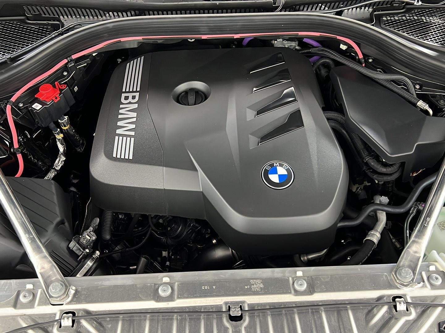 New 2026 Black Sapphire Metallic BMW 30 xDrive image 15