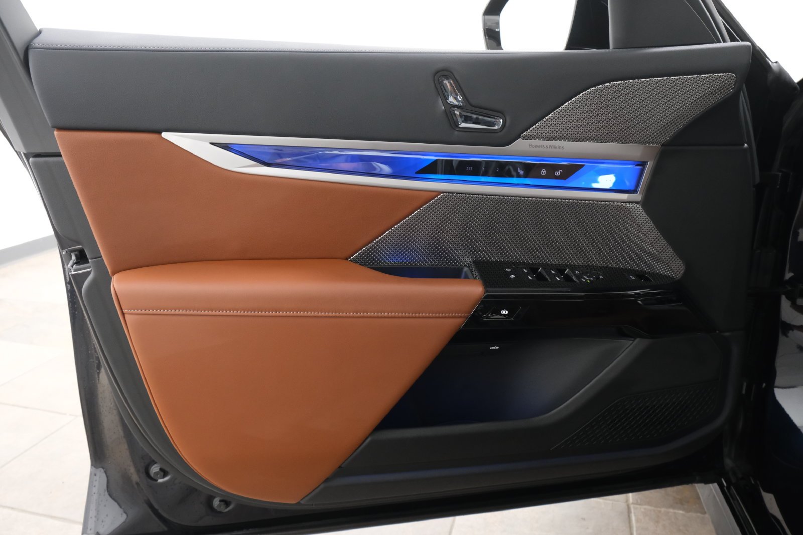 2025 BMW 7 Series 760i - Photo 25