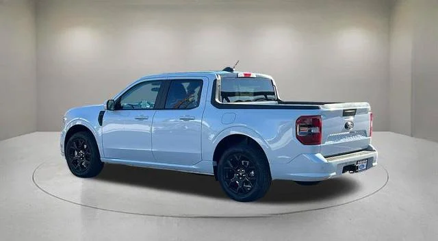 New 2026 Space White Metallic Ford Lobo™ image 27