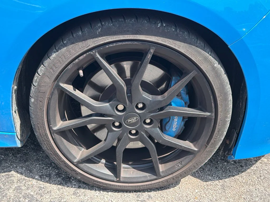Used 2017 Nitrous Blue Ford RS image 9