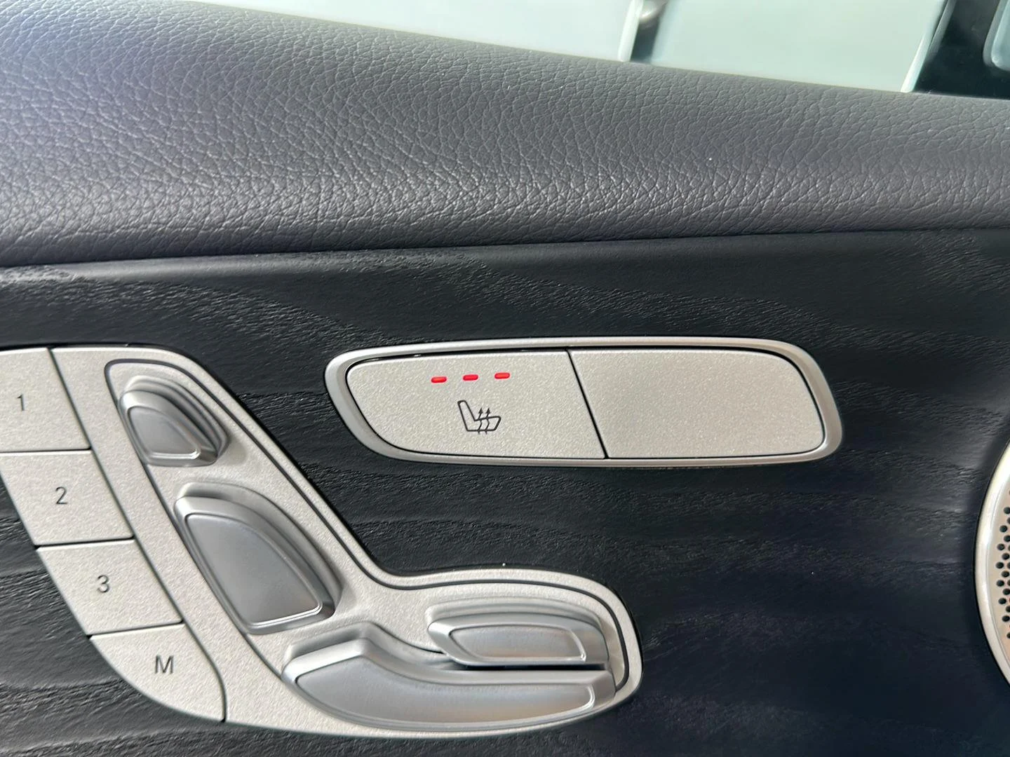 Used 2023 MANUFAKTUR Selenite Gray Magno Mercedes-Benz E 450 image 13