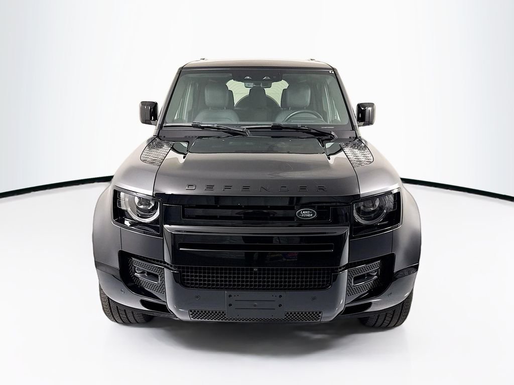 Used 2024 Carpathian Grey Premium Metallic Land Rover X image 2