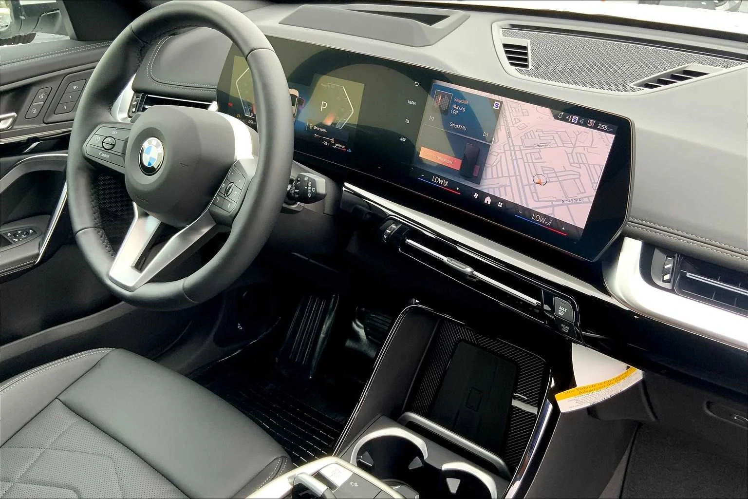 2025 BMW X1 28i - Photo 18