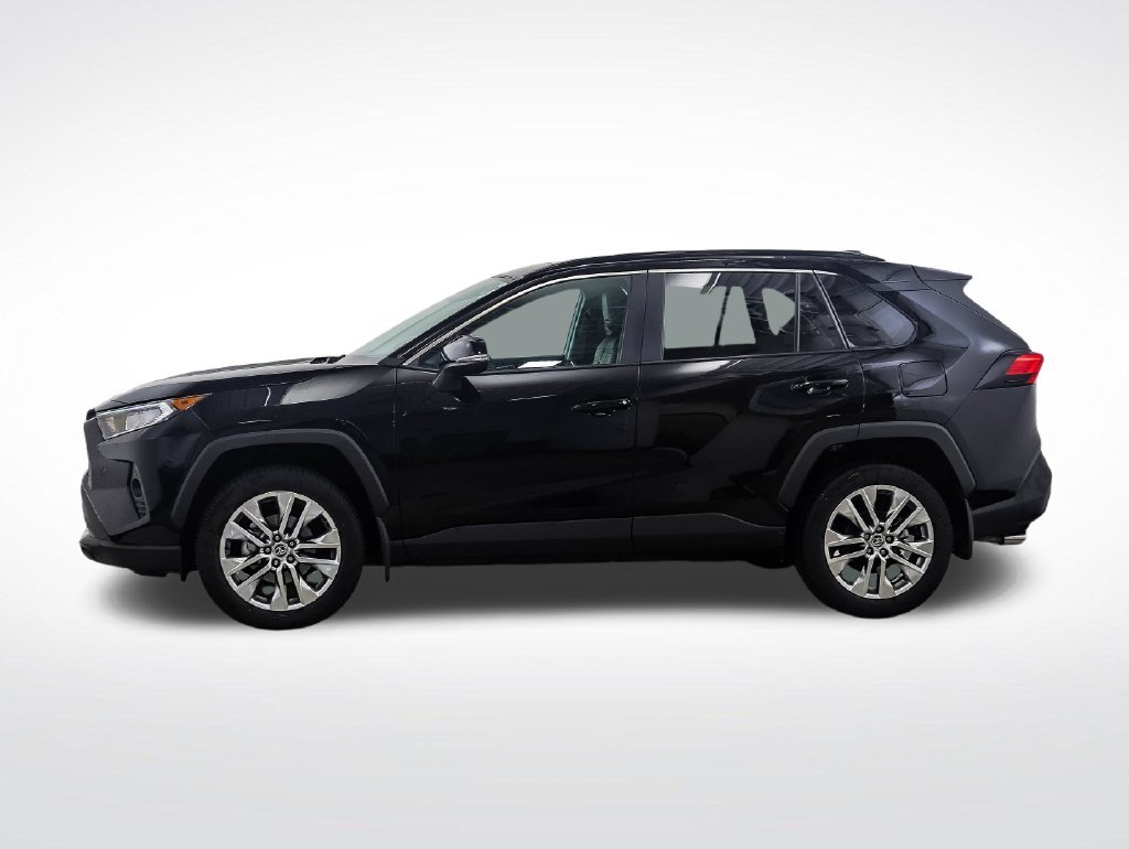 Used 2021 Toyota RAV4 XLE Premium with VIN 2T3A1RFV5MC186730 for sale in Minneapolis, Minnesota