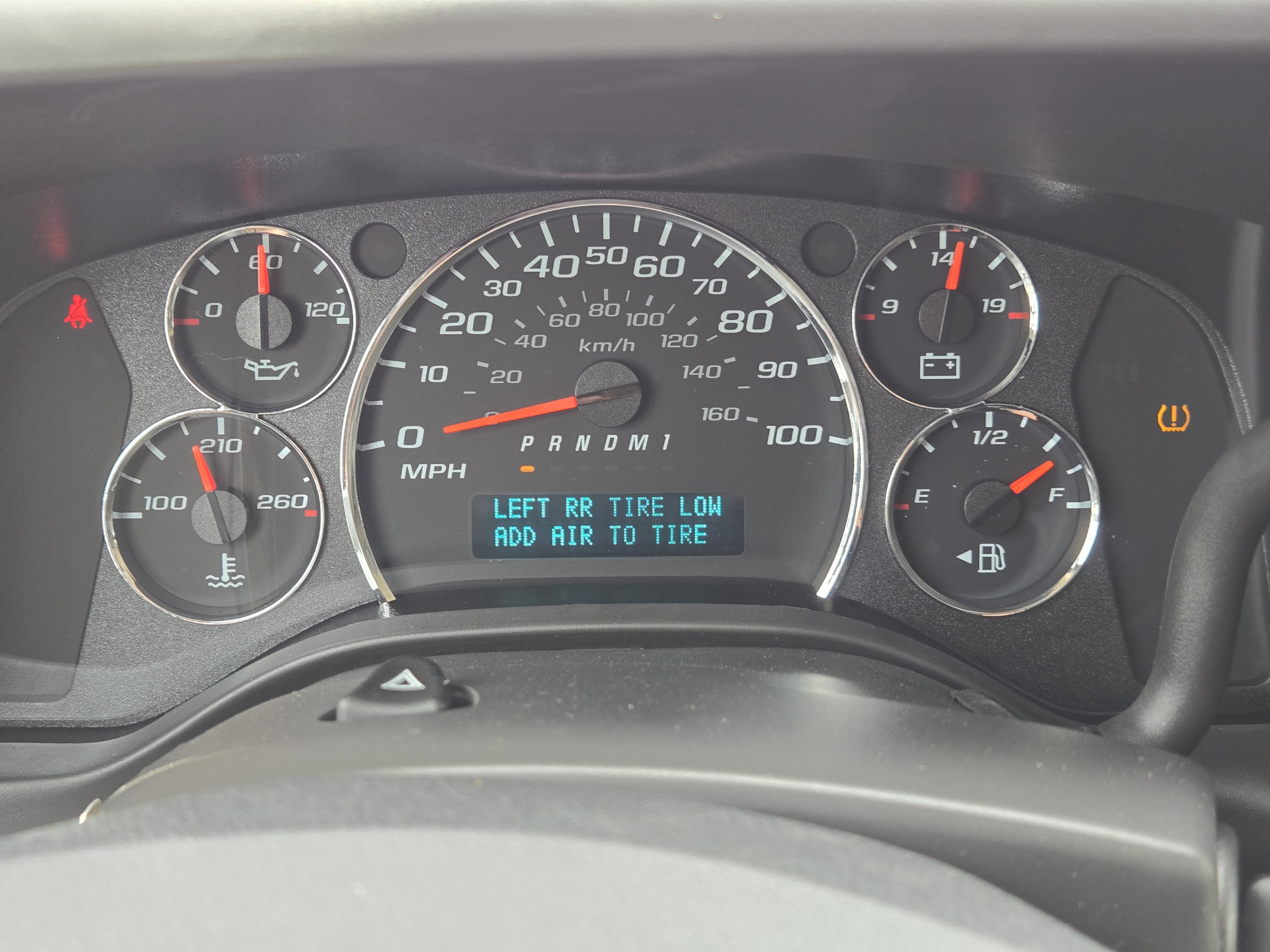 2025 Chevrolet Express Cargo Work Van - Photo 21