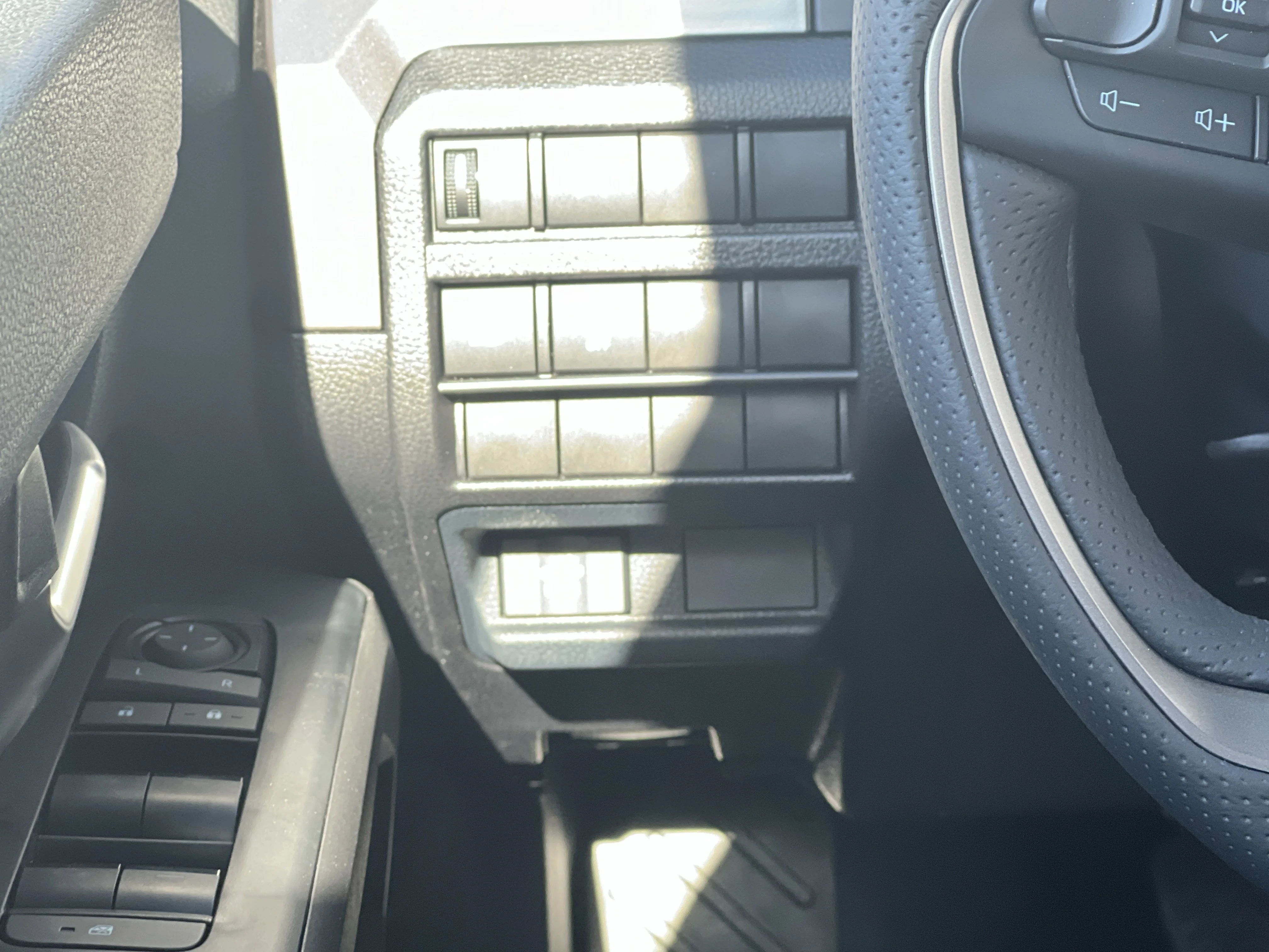 New 2026 Black Toyota  SR5 image 29
