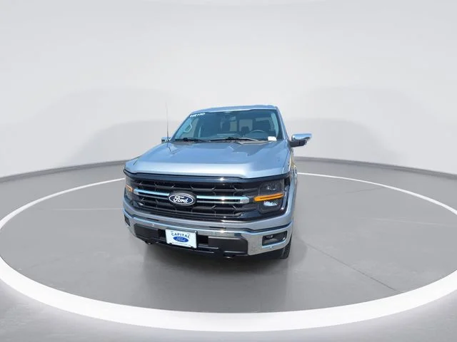 Used 2025 Silver Ford XLT image 3