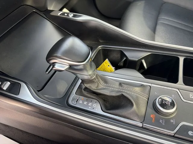 Used 2022 Gray Kia S image 20