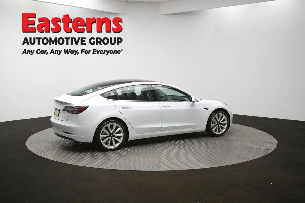 Used 2018 White Tesla Long Range image 41
