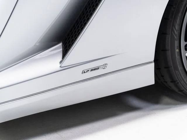 Used 2011 Silver Lamborghini LP560-4 image 91