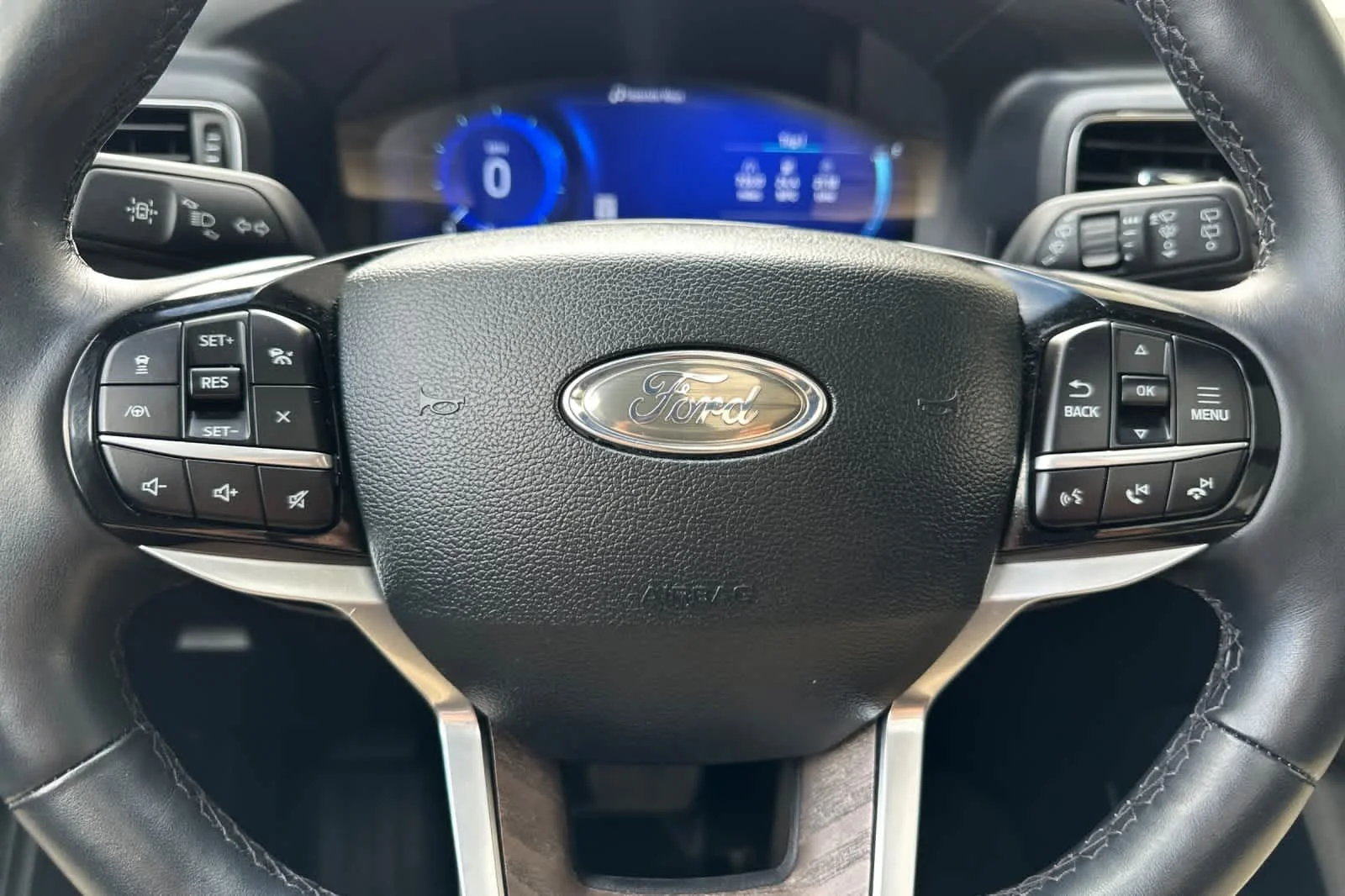 Certified Used 2023 Carbonized Gray Metallic Ford Platinum image 25