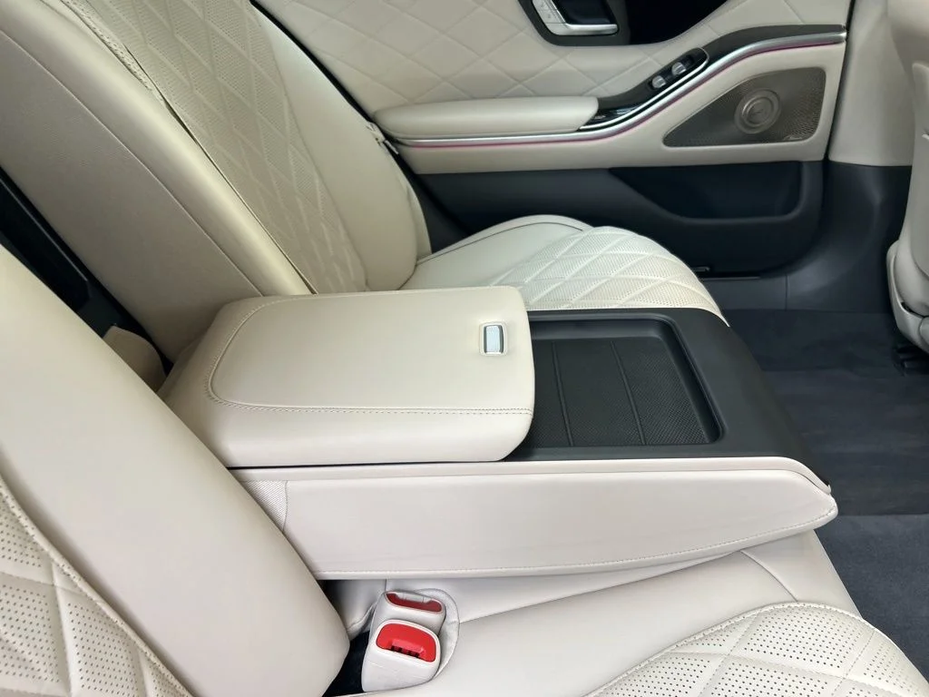 2024 Mercedes-Benz S-Class S 580e - Photo 33