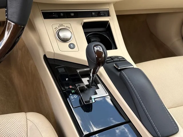 Used 2014 Starfire Pearl Lexus 350 image 20