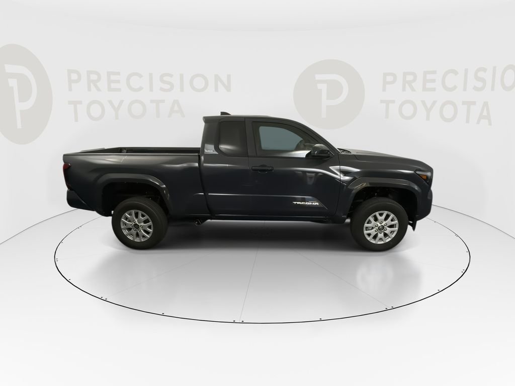 2026 Toyota Tacoma SR5 - Photo 23