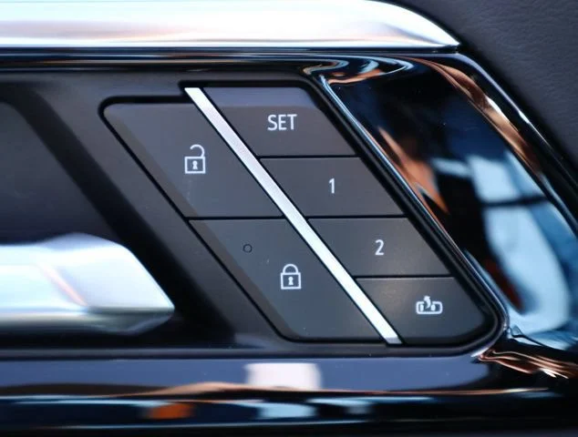 2026 Chevrolet Tahoe Z71 - Photo 8