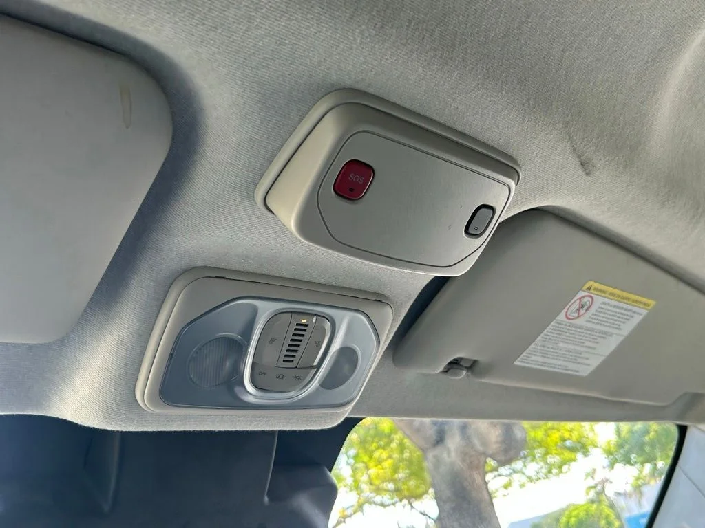 Used 2023 White Ram High Roof image 19