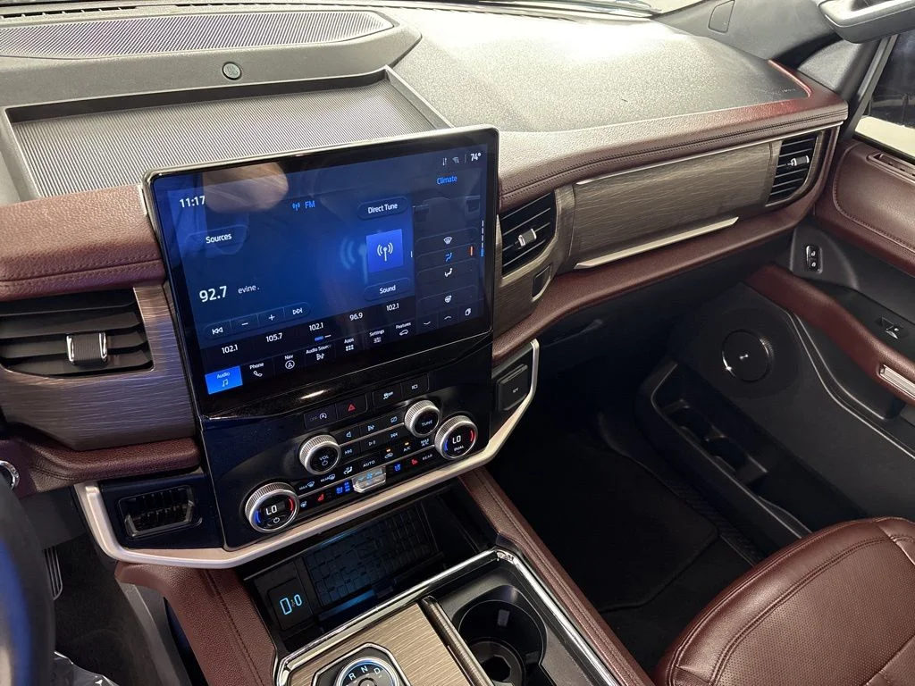 Used 2024 Black Ford Limited image 36