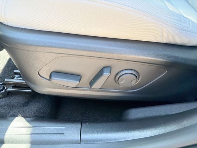 New 2026 White Hyundai SEL AWD image 42